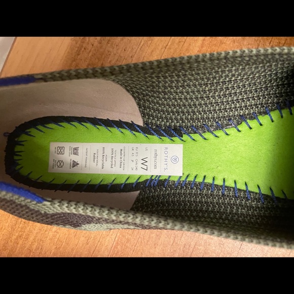 SOLD.  Authentic Rothy’s Camo Points- Like New! - Picture 3 of 3